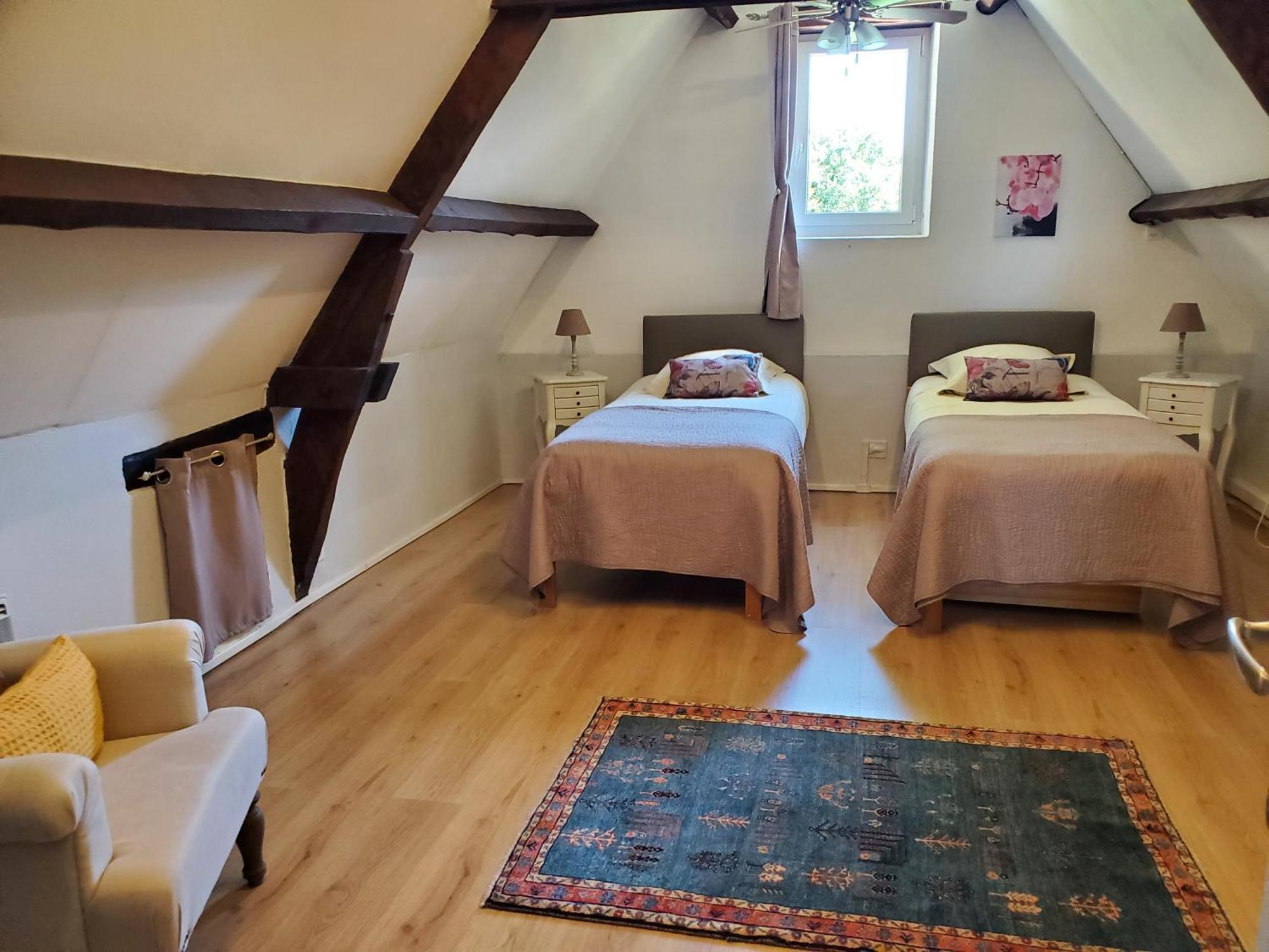 Maison Climatisee Avec Jacuzzi A 10 Min De Sarlat 外观 照片